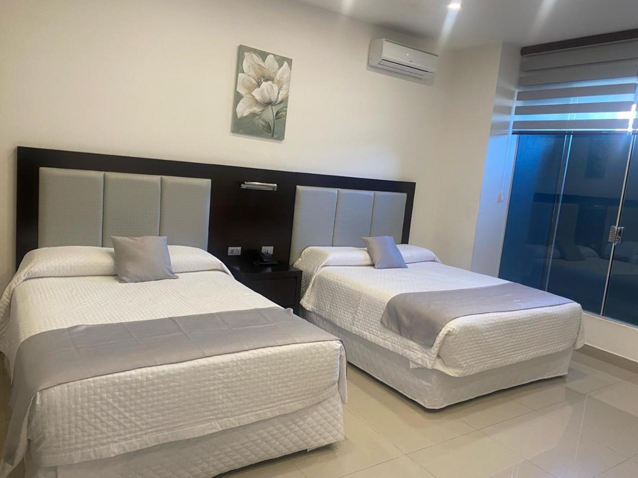 Hotel Innova Tarija Εξωτερικό φωτογραφία